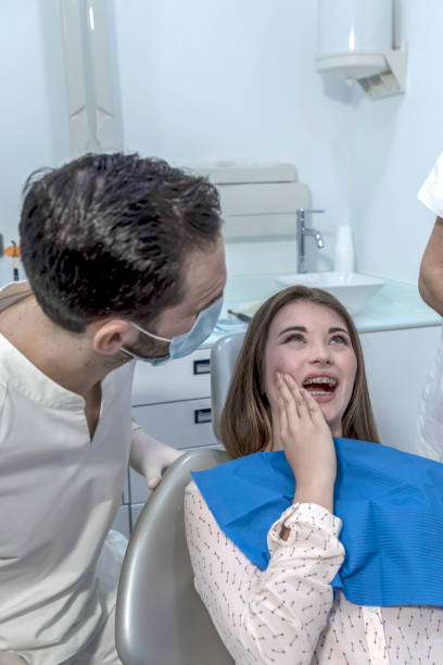 Best Broken or Chipped Tooth Repair in Vienna, IL
